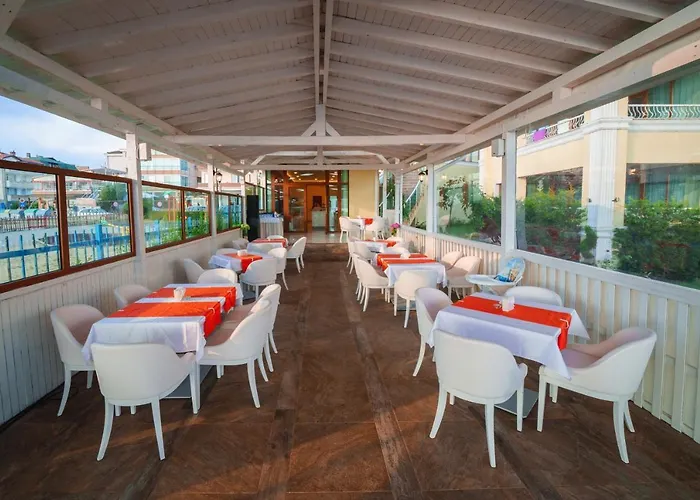 Hotel Perla Gold Hotel 5*